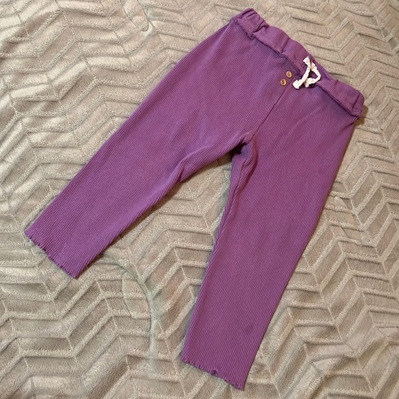 ✨4 FOR $15✨ RIBBED LEGGINGS - Picture 1 of 2